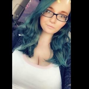 Meet your Posher, Hailey